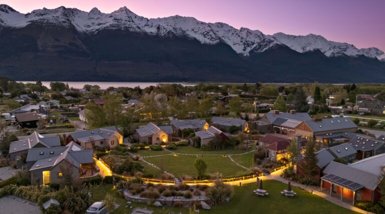 The Headwaters Eco Lodge, Glenorchy