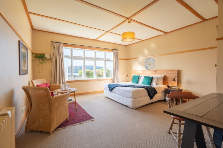 Lake Brunner Eco Lodge, West Coast
